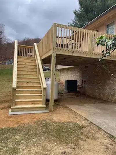 Deck stairs