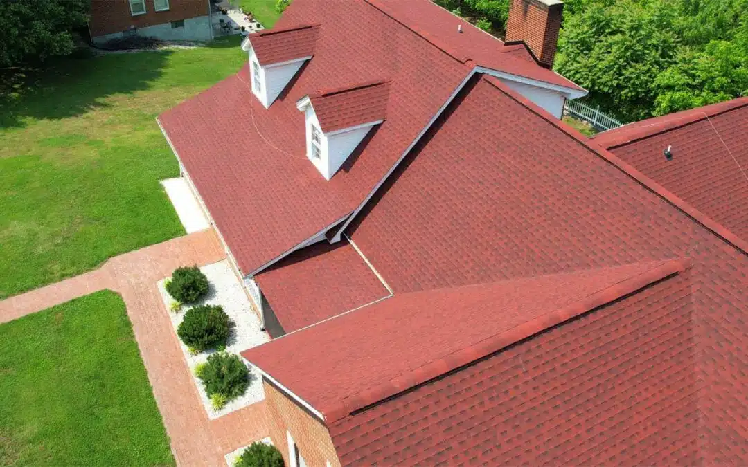 GAF shingles look great on this country cottage