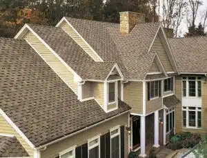 Asphalt Shingles on a Traditional Home with Vinyl Siding 1200x916 1